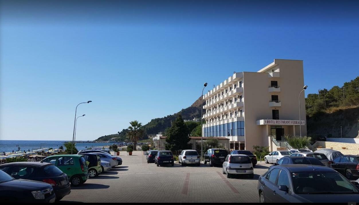 Hotel Ferrara Durrës Exteriér fotografie