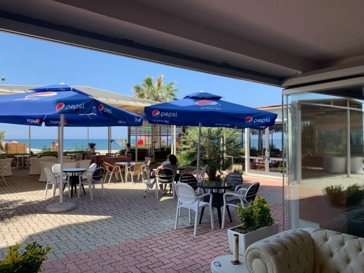 Hotel Ferrara Durrës Exteriér fotografie
