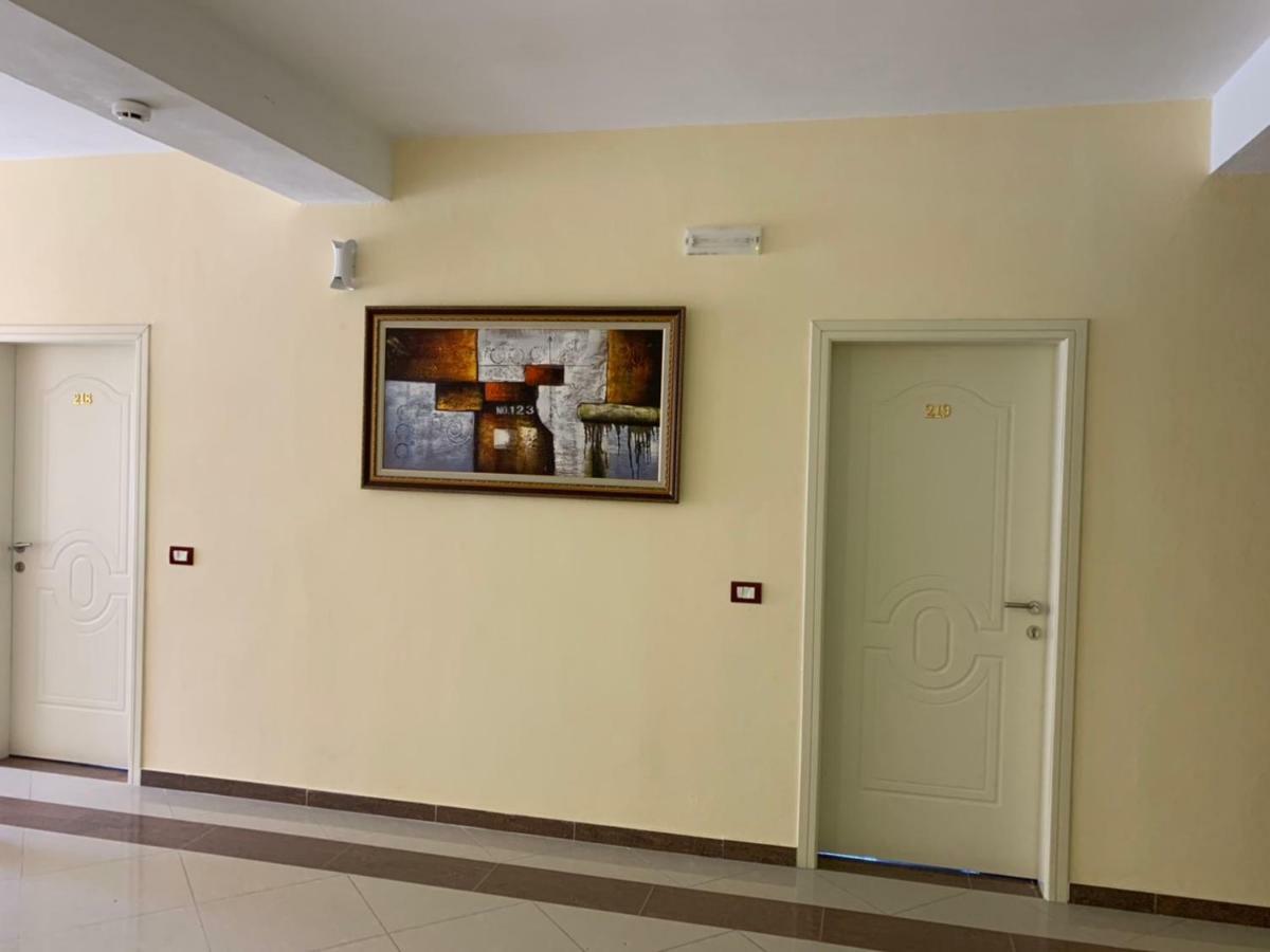 Hotel Ferrara Durrës Exteriér fotografie