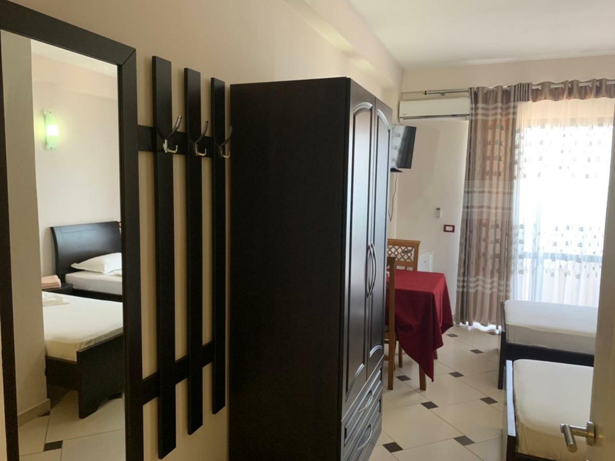 Hotel Ferrara Durrës Exteriér fotografie
